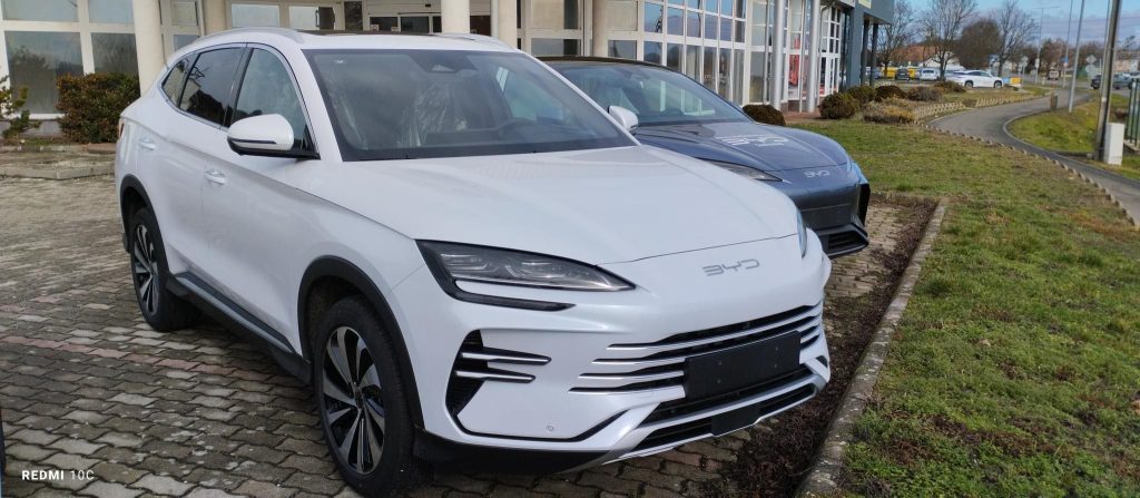 Márkaszerviz háttérrel elérhető autó (BYD Alisca Autó kínálatában)